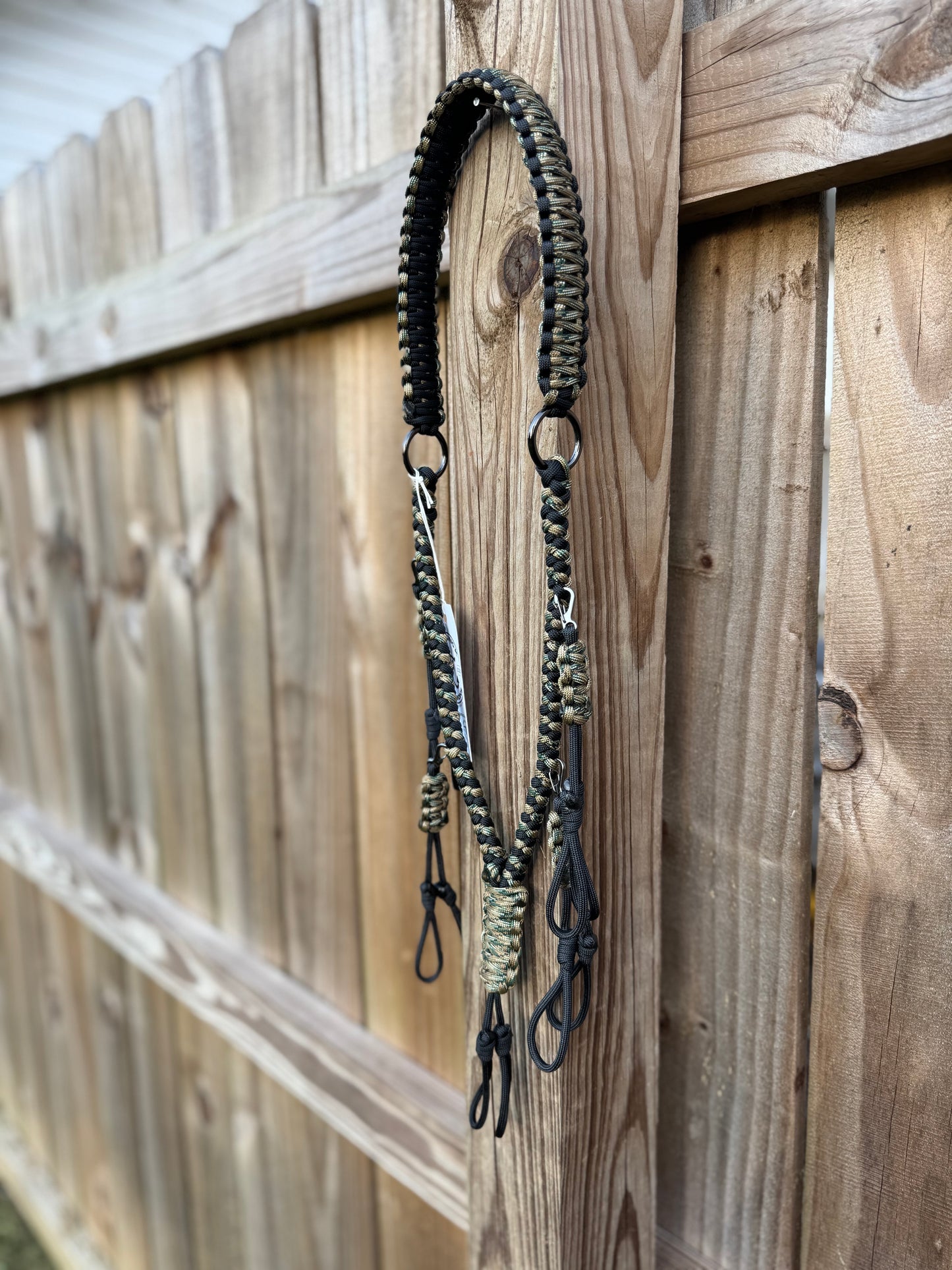 Custom Paracord Duck Call Lanyard - 5 Drop Leads, 10 Call Capacity