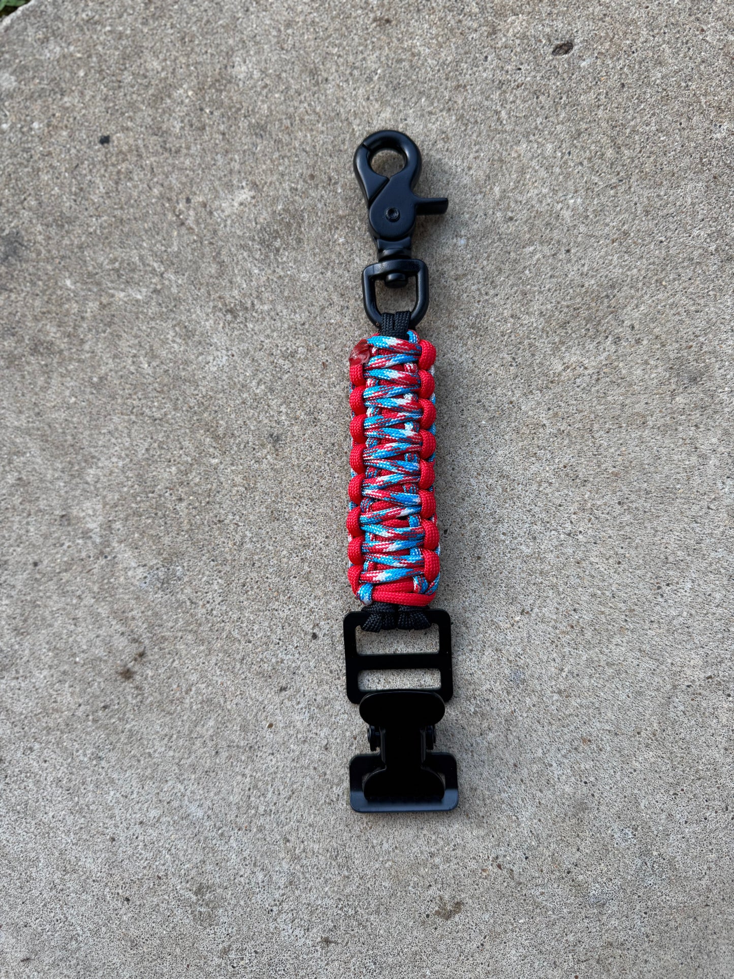 Paracord Glove Holder – Single Alligator Clips | Cobra Weave Gear Clip for Firefighters, First Responders, Blue Collar Workers | Tactical Gear Swinging K Creations