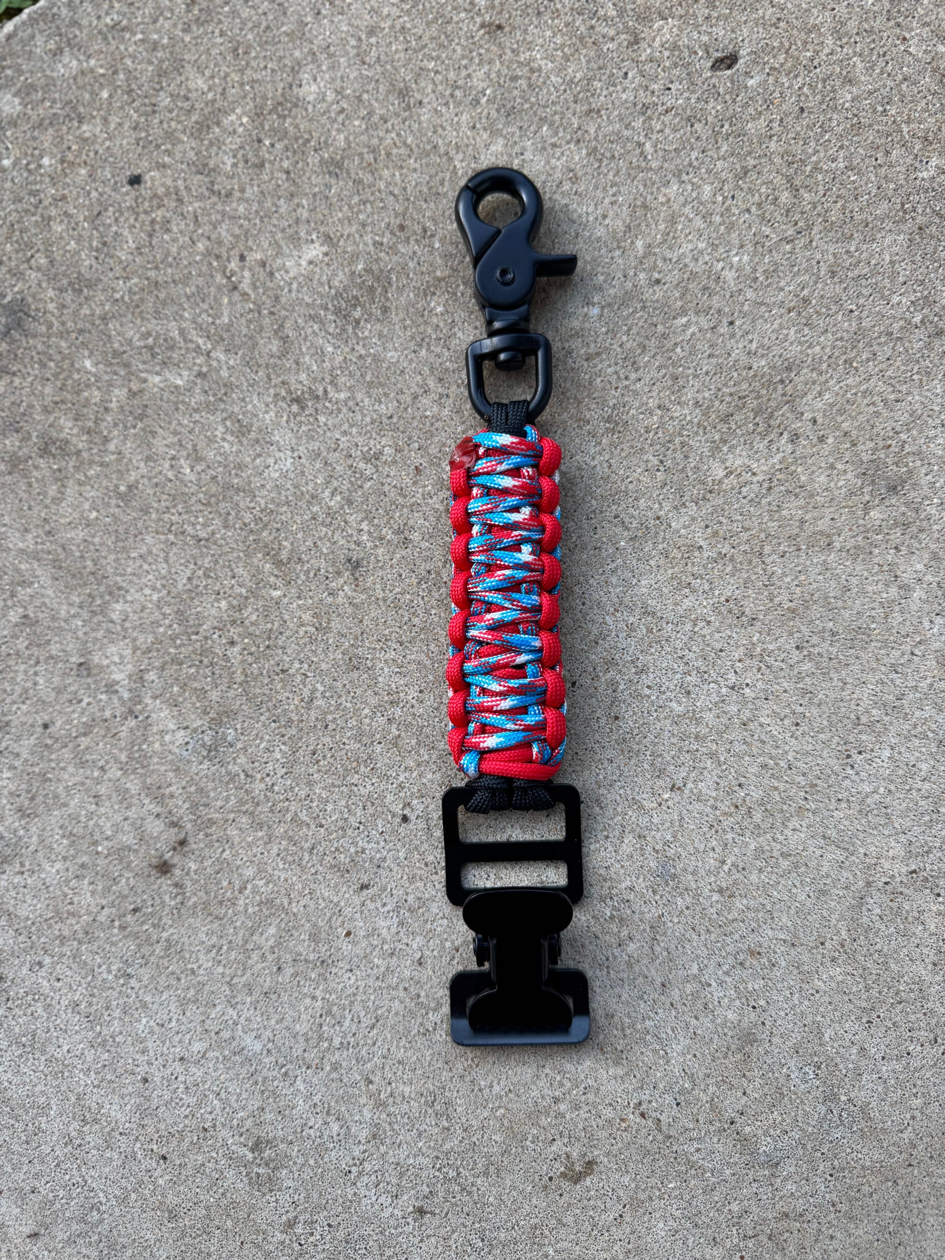 Paracord Glove Holder – Single Alligator Clips | Cobra Weave Gear Clip for Firefighters, First Responders, Blue Collar Workers | Tactical Gear Swinging K Creations